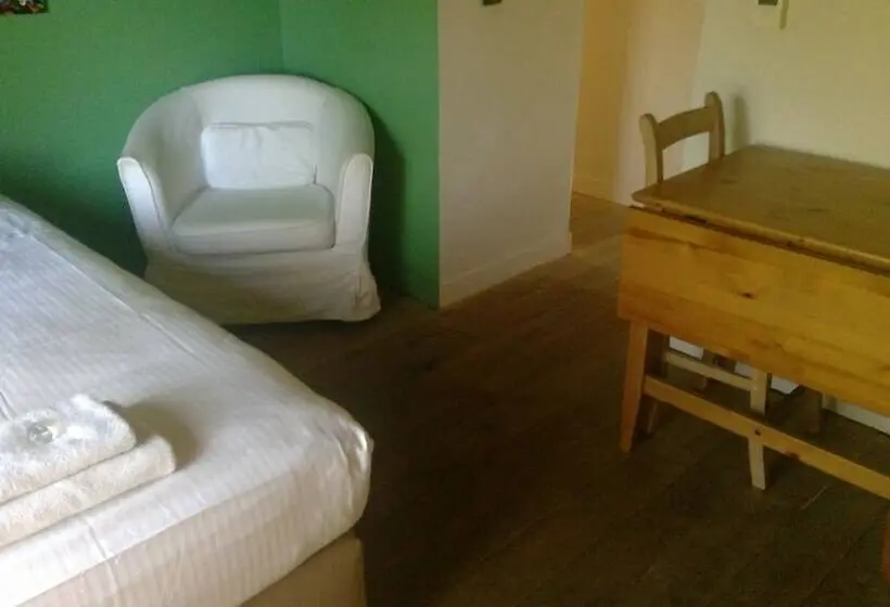 スタンダードシングルルーム, B&b De Steenhove