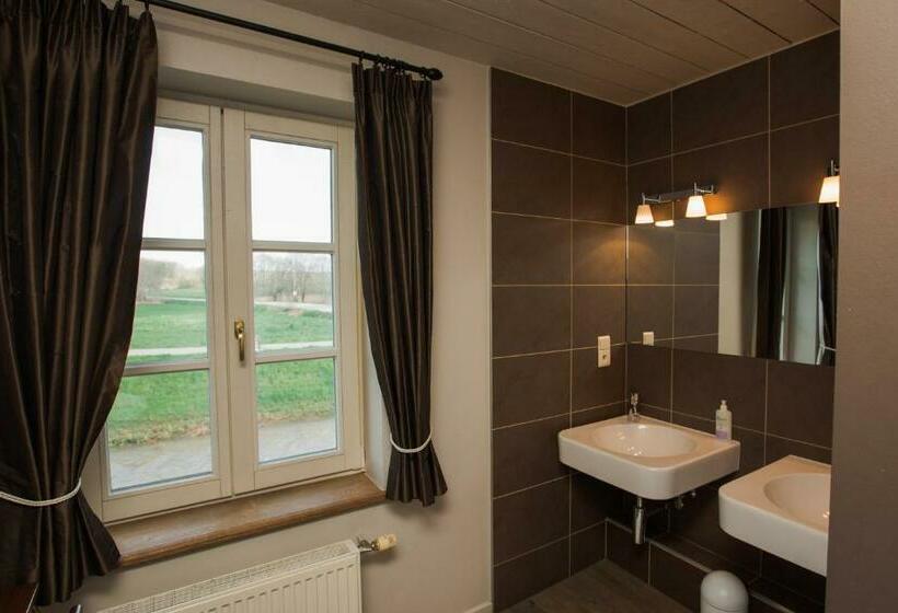 Люкс, B&b Hullebrug