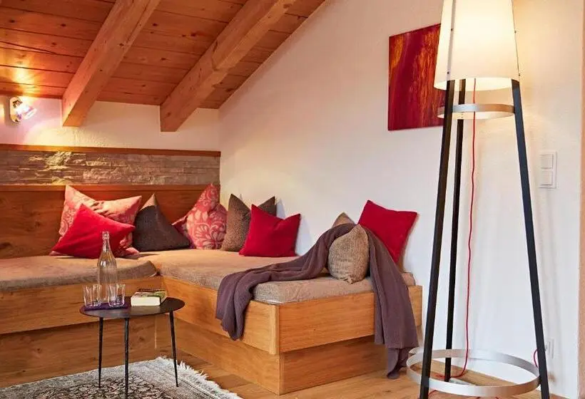 スイート, Bio Hotel Oswalda Hus