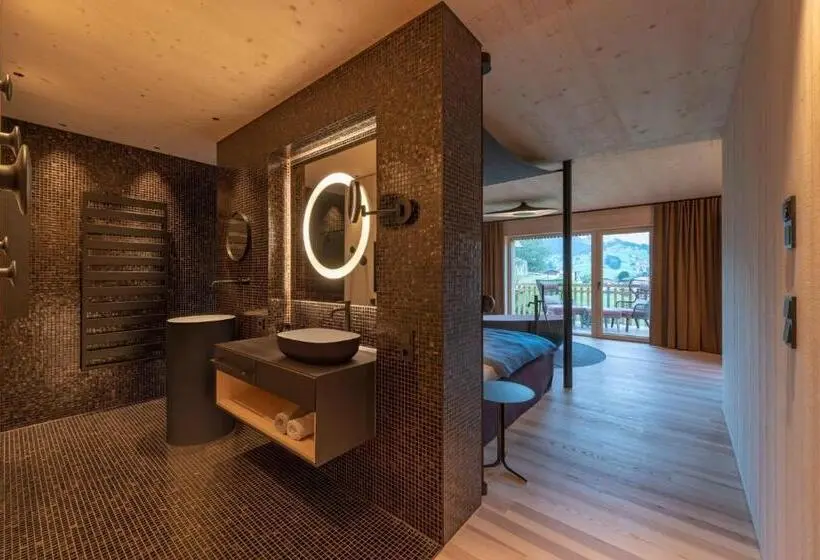デラックススイート, Bio Hotel Oswalda Hus