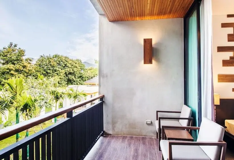 سوئیت پرزیدنت, B2 Pai Premier Resort