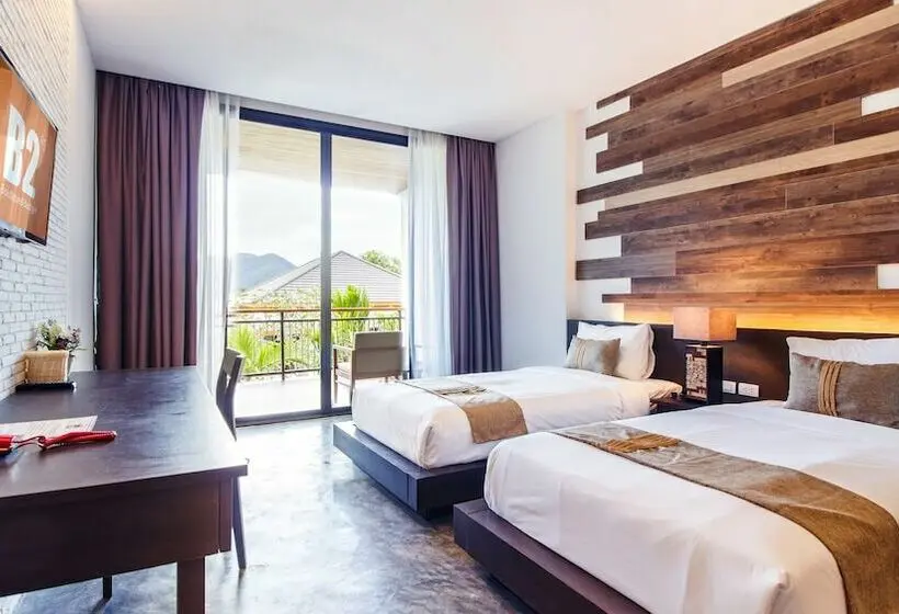 اتاق لوکس با چشم‌انداز استخر, B2 Pai Premier Resort