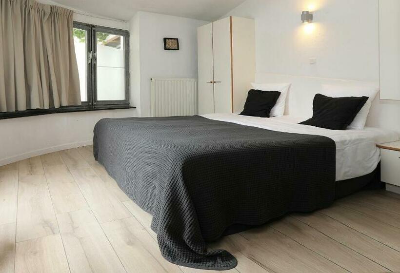 חדר סטנדרט לארבעה, De Loft