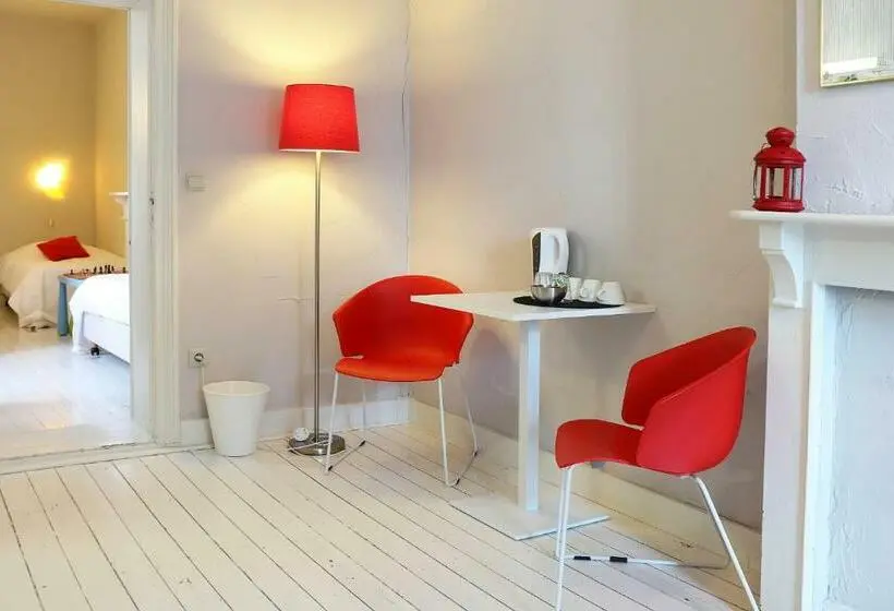 1ベッドルームアパートメントをつなぐ, De Loft