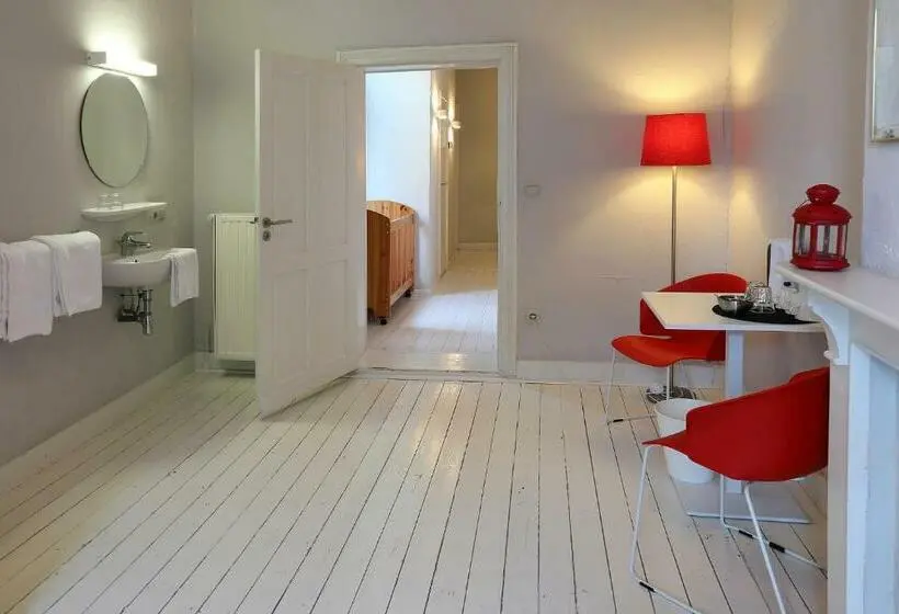 1ベッドルームアパートメントをつなぐ, De Loft