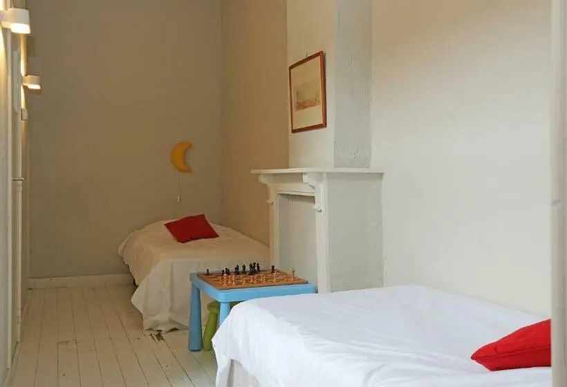 1ベッドルームアパートメントをつなぐ, De Loft