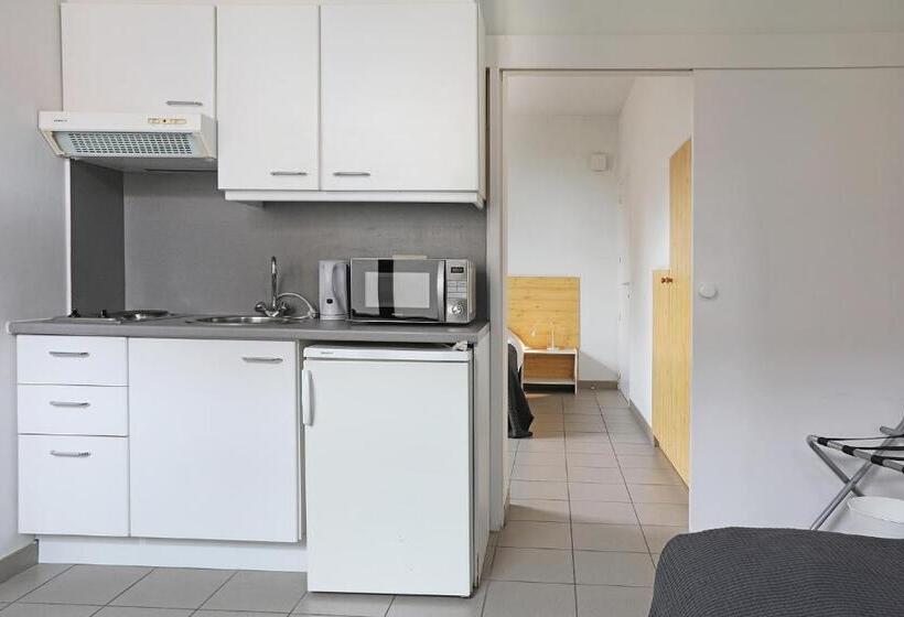 דירת שני חדרים, De Loft