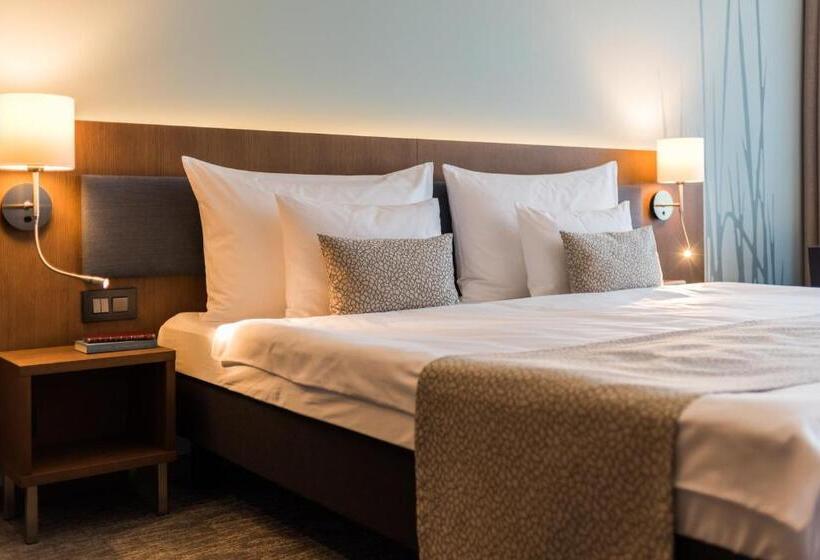 Comfort room with mountain view, Deltapark Vitalresort