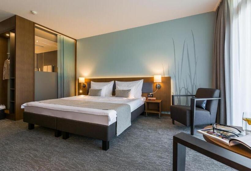 스탠다드 룸 산 전망, Deltapark Vitalresort