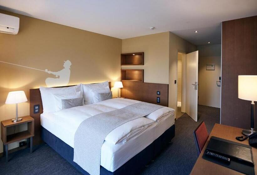 Номер Стандарт с Балконом, Deltapark Vitalresort