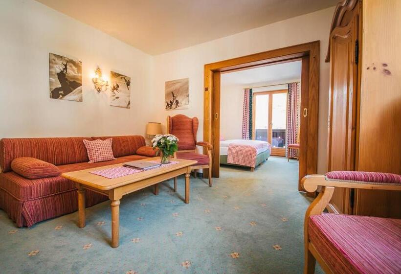 جناح, Dr Otto Murr B&b