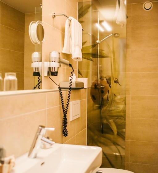 غرفة أساسية فردية, Dr Otto Murr B&b