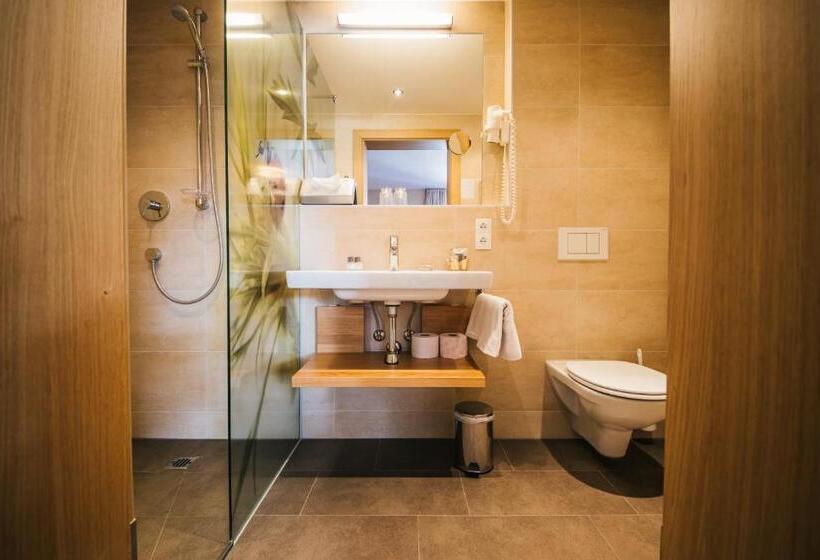 غرفة كومفورت, Dr Otto Murr B&b