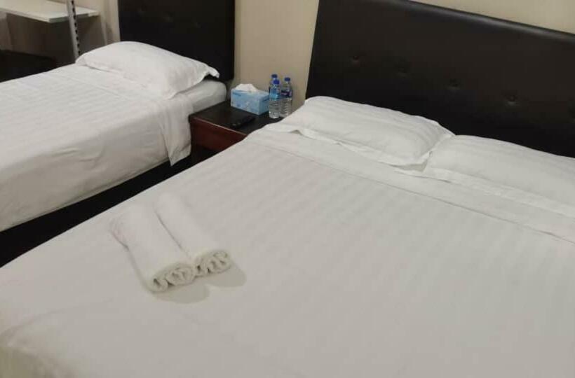 سوییت خانوادگی, Lsn Hotel Taman Connaught