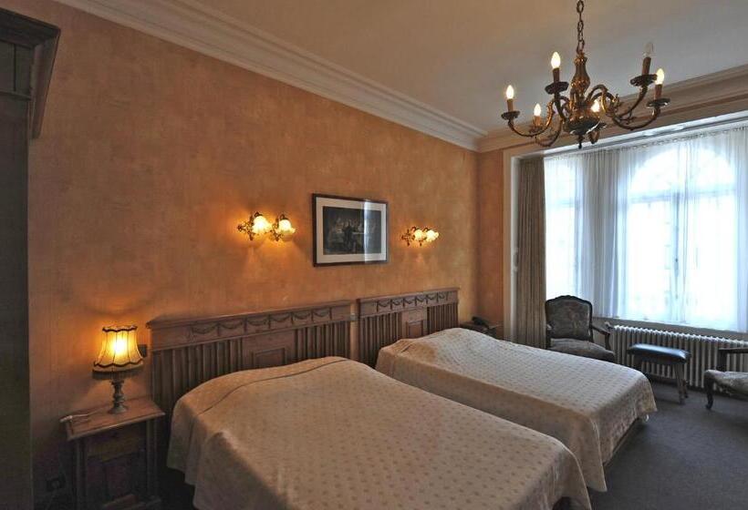 四人标准间, Manitoba