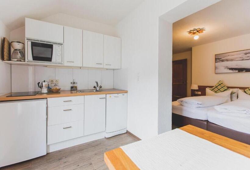 إستوديو قياسى, Montfort