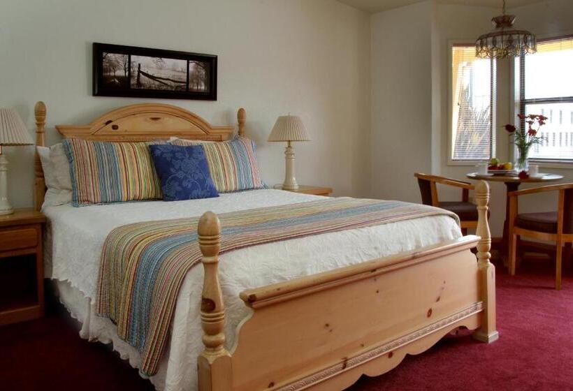 חדר סטנדרט, Redwood Suites