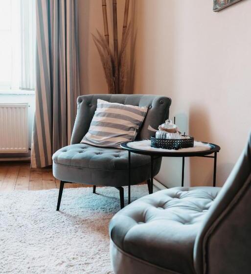 اتاق استاندارد, Schloss Gamlitz