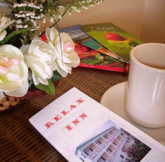 اتاق استاندارد, The Relax Inn