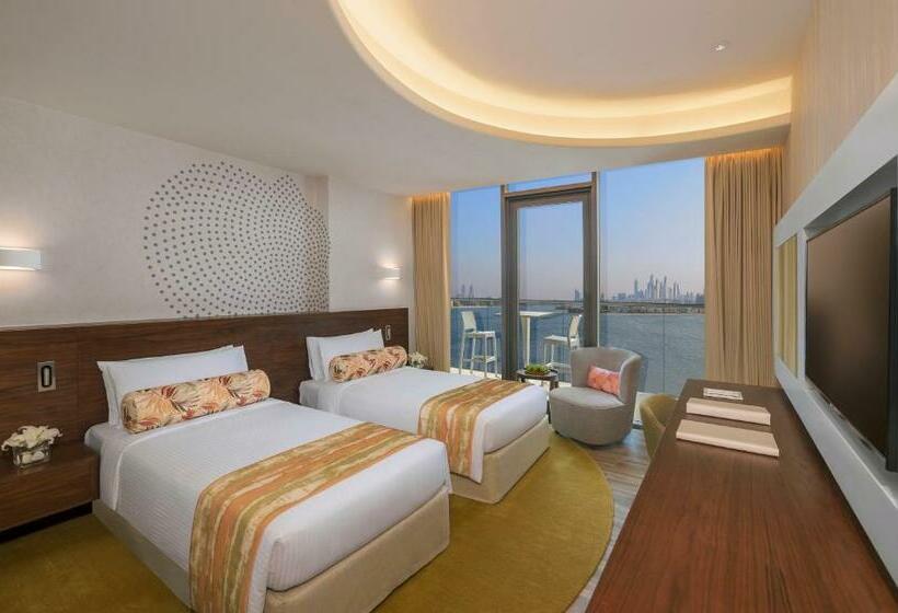 带大床的豪华间, The Retreat Palm Dubai Mgallery By Sofitel