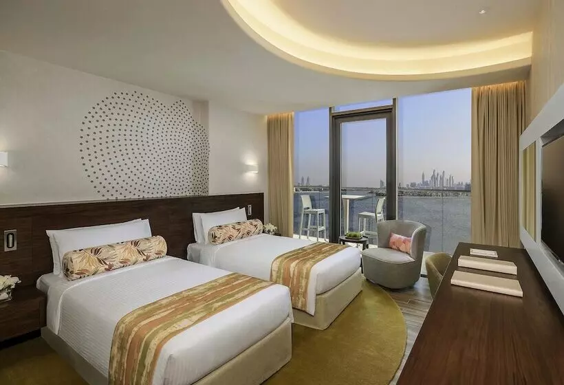 اتاق لوکس با بالکن و چشم‌انداز دریا, The Retreat Palm Dubai Mgallery by Sofitel