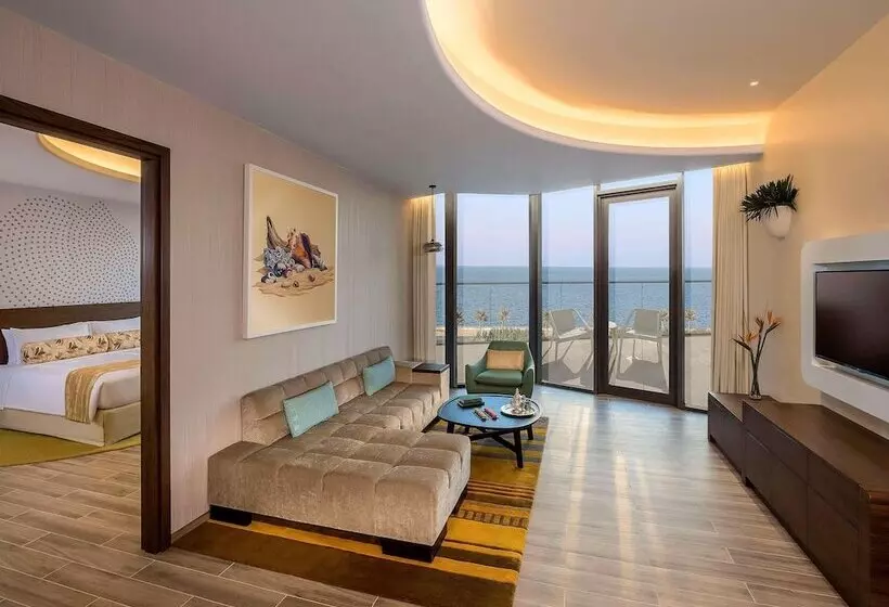 سوئیت پریمیوم با چشم‌انداز دریا, The Retreat Palm Dubai Mgallery by Sofitel