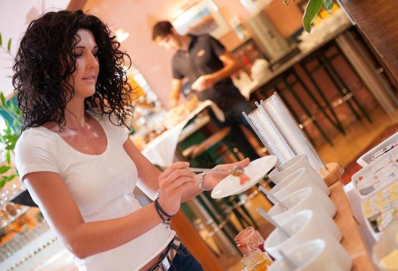 スタンダードルーム, Weinlandhof