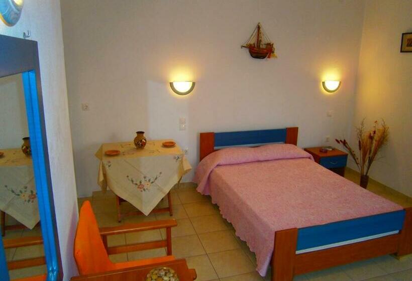 غرفة قياسية, Iremia Rooms