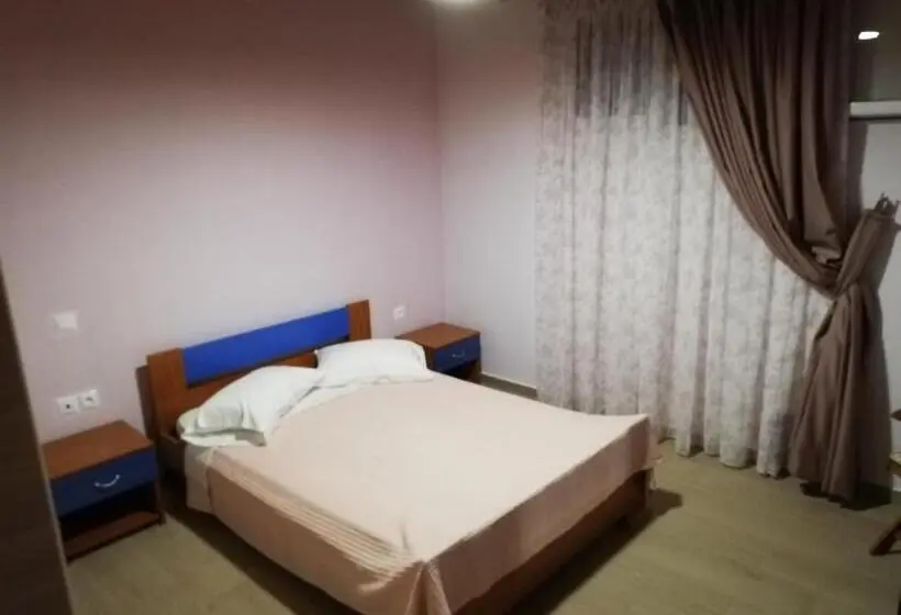 Huoneisto 2 Makuuhuonetta, Iremia Rooms