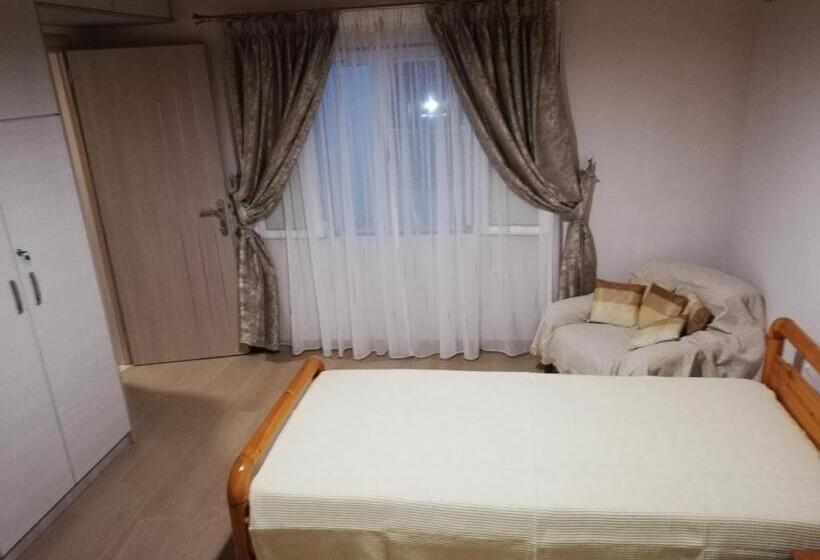 Апартаменты 2 Спальни, Iremia Rooms