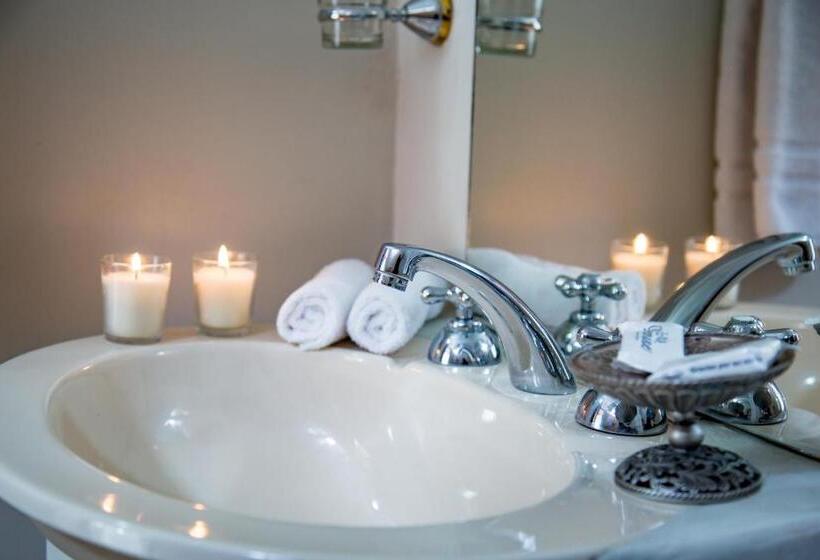 חדר סטנדרט לשלושה, Kori Gems Inn