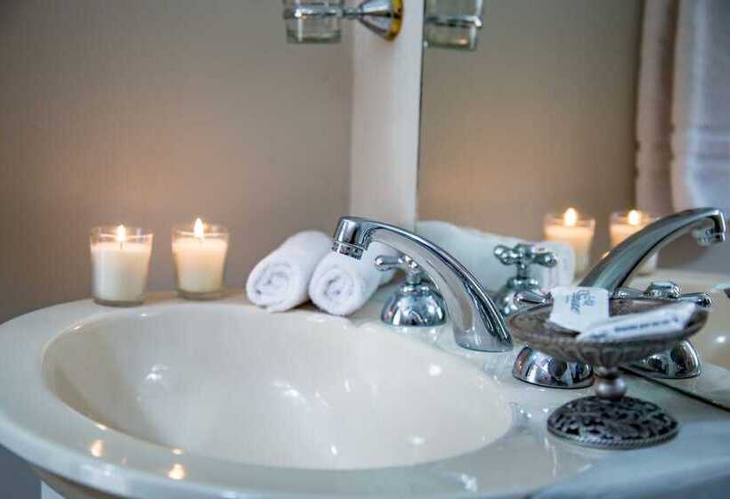 Quarto Triplo Estandar, Kori Gems Inn