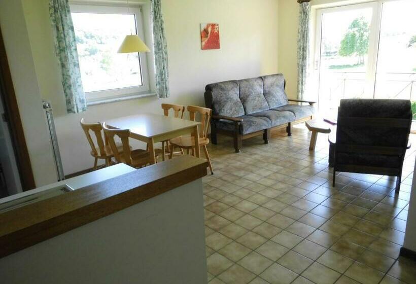 정원 전망 4인용 스탠다드 룸, T Gulpdal Hotel Voeren Teuven