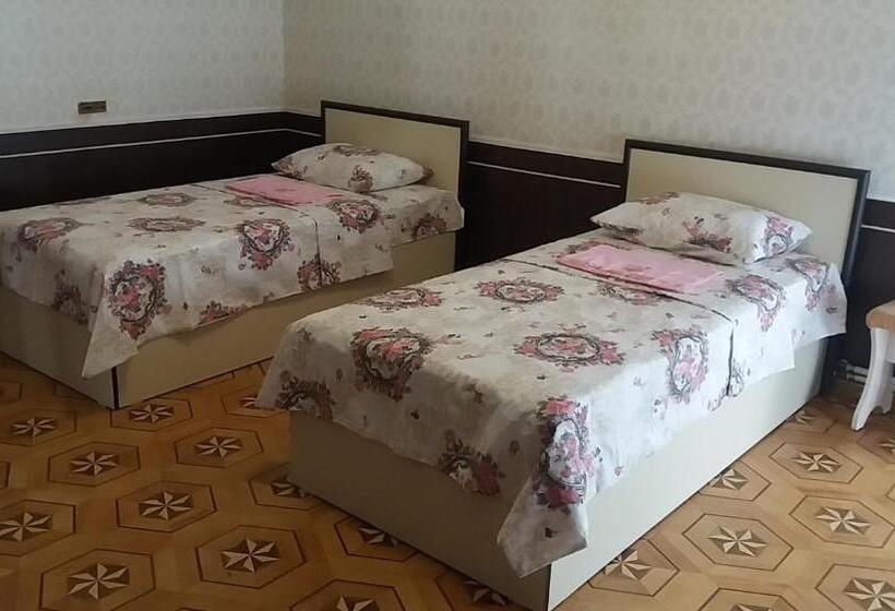 스탠다드 발코니 룸, Royal Boutique Hotel On Kievyan