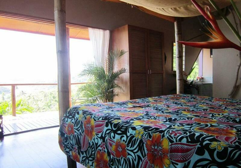 디럭스 스위트, Naveria Heights Lodge