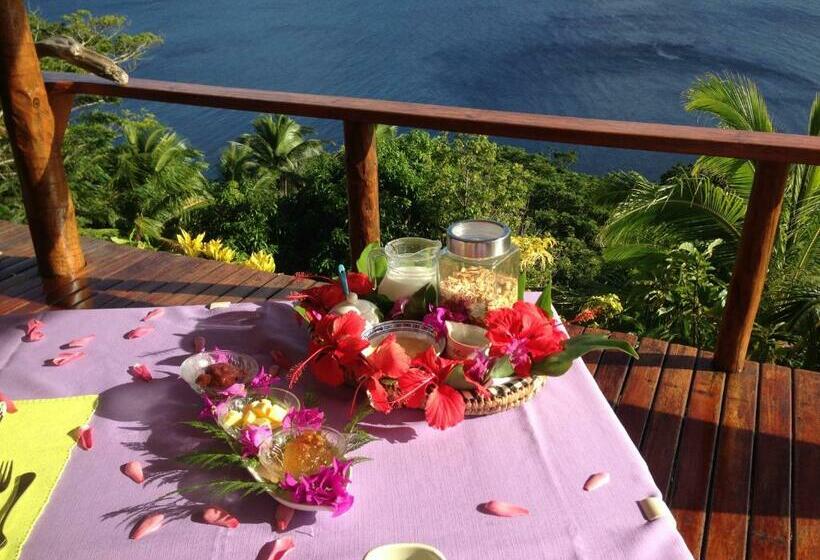 디럭스 테라스 룸 바다 전망, Naveria Heights Lodge