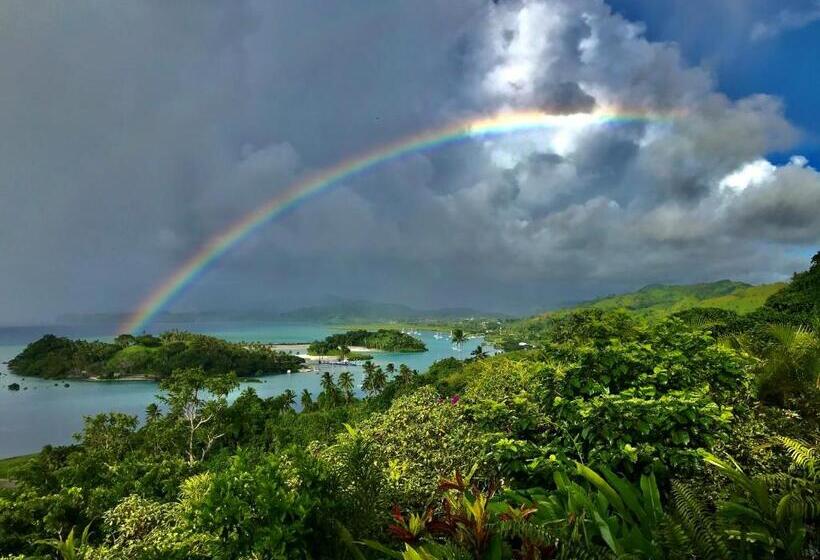 اتاق یک تخته با چشم‌انداز باغ, Naveria Heights Lodge