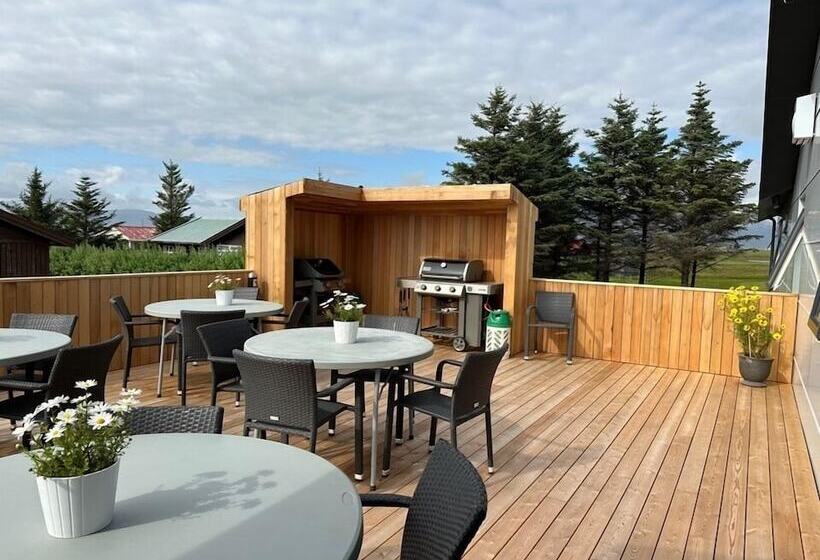 اتاق استاندارد چهار تخته, Hofn Hostel