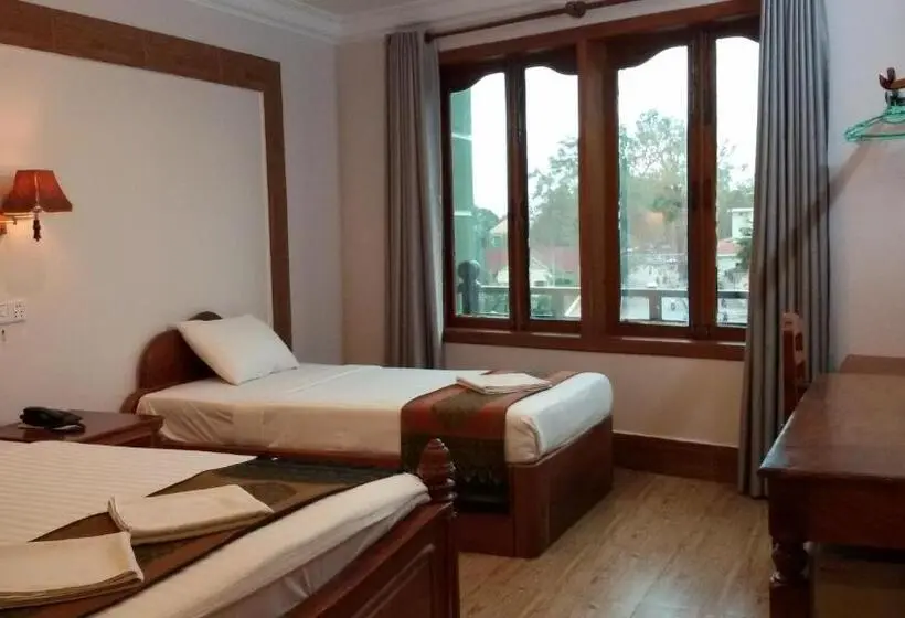 اتاق خانوادگی, Angkor Comfort