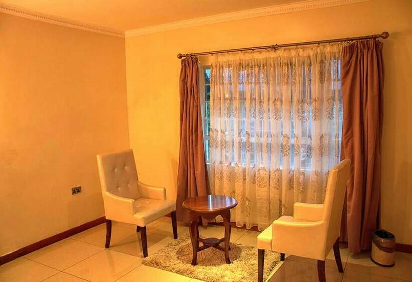 اتاق لوکس, Brownie S Guest House