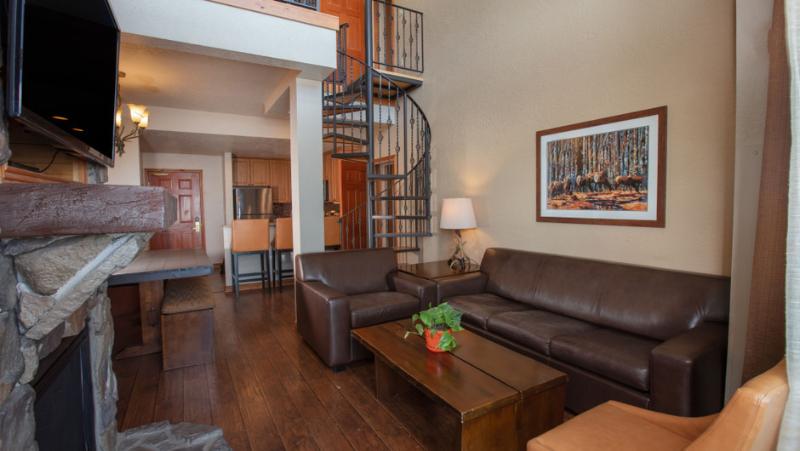 Номер Deluxe, Glorious