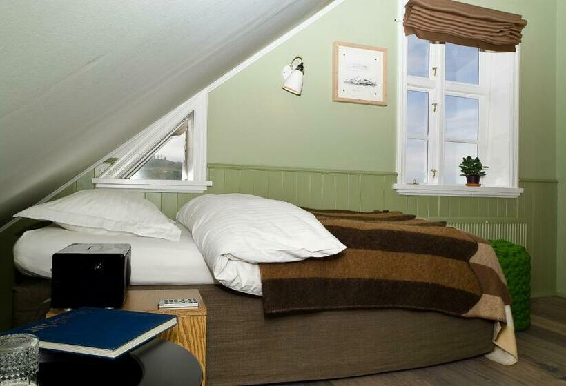 اتاق استاندارد یک نفره, Egilsen