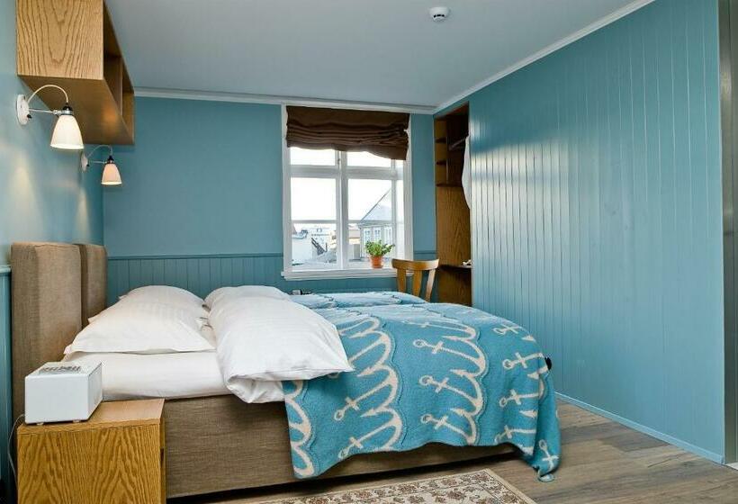 اتاق سوپریور, Egilsen