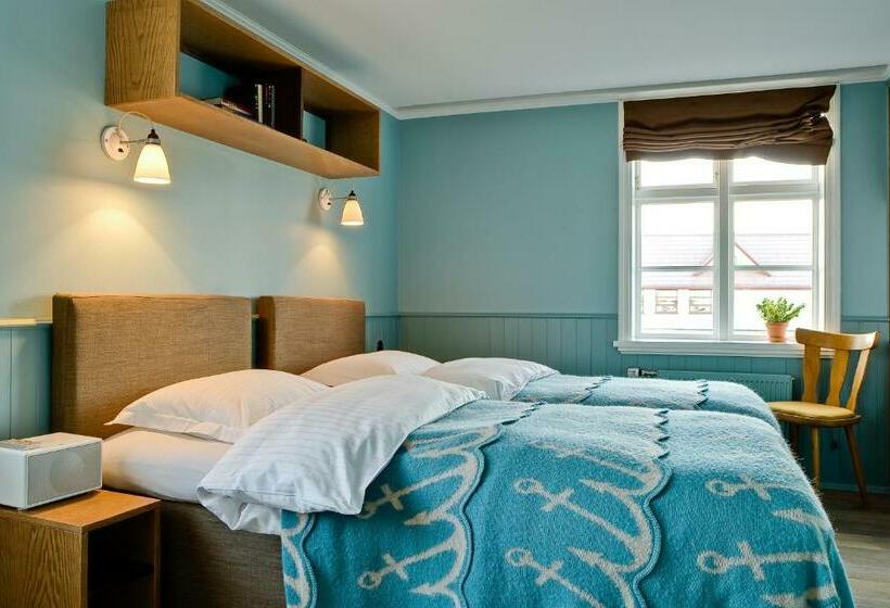 اتاق سوپریور, Egilsen