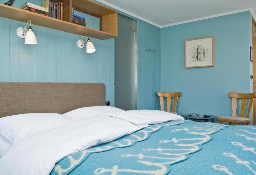 اتاق سوپریور, Egilsen