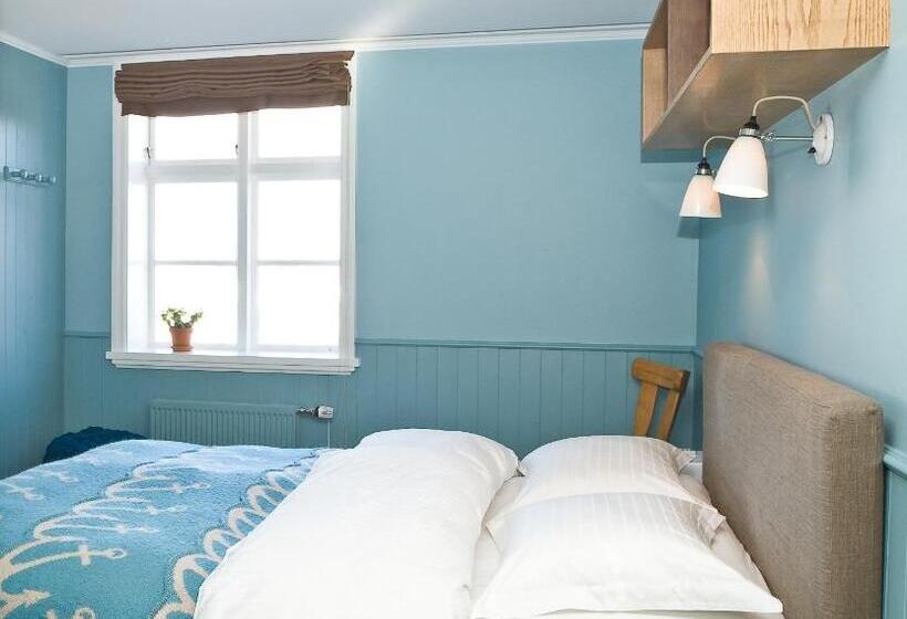 اتاق سوپریور, Egilsen