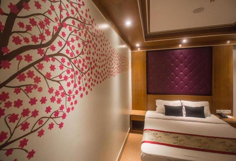 سوییت اجرایی, Prime Park