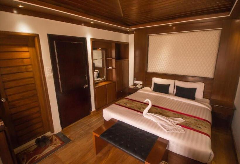 سوییت سوپریور, Prime Park