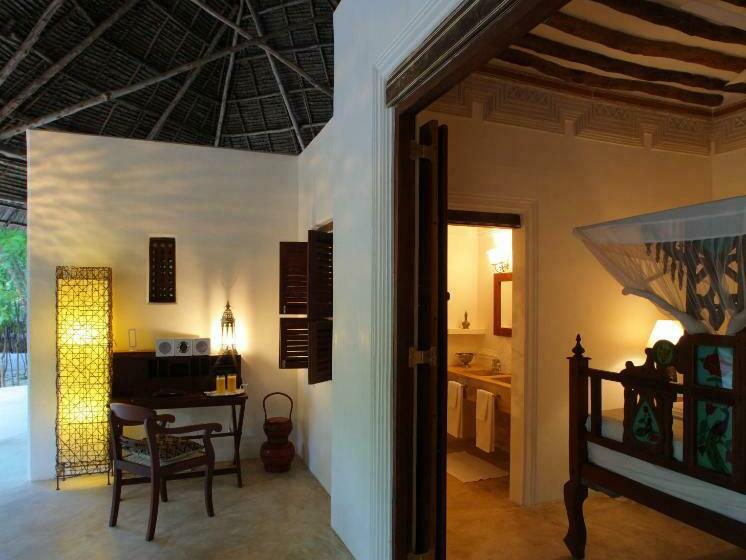 سوییت با چشم‌انداز دریا, The Red Pepper House