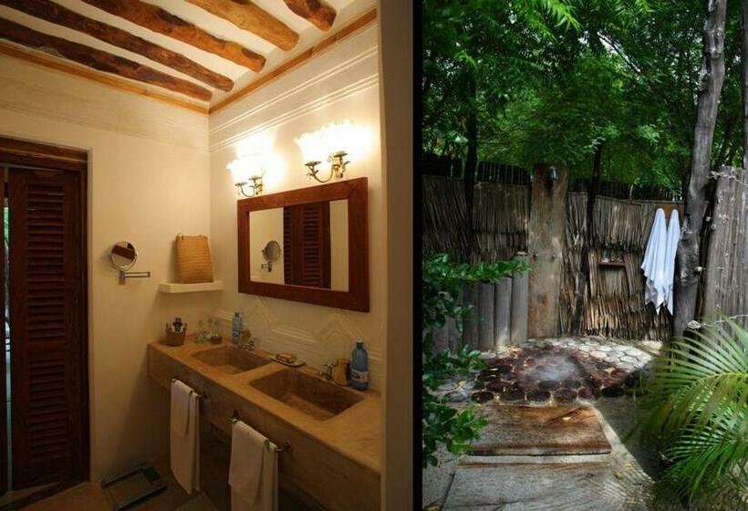 سوییت با چشمانداز دریا, The Red Pepper House